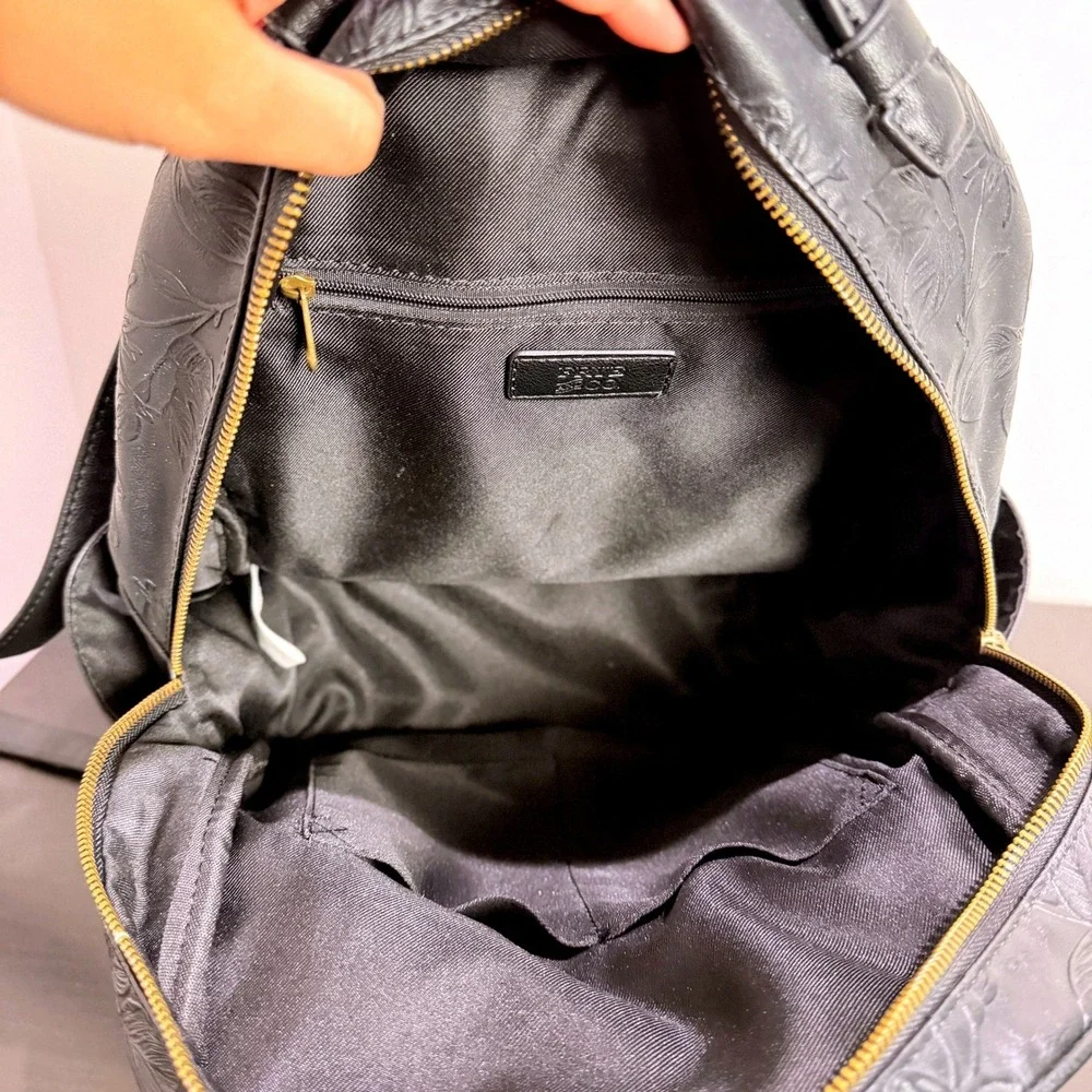 Frye and Co Black Floral Flower Embossed Faux Leather Dome Backpack Bag Western - Picture 7 of 10